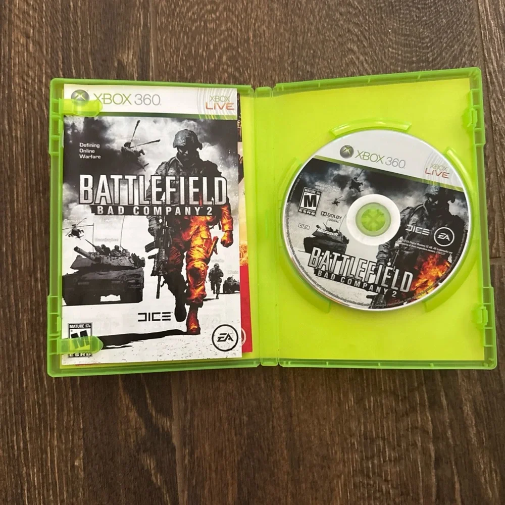Microsoft Xbox 360 Green Battlefield Bad Company 2